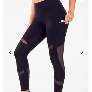 NWT fabletics motion 365 high waist 7/8 leggings